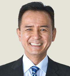 安達　敏広　相愛会連合会会長